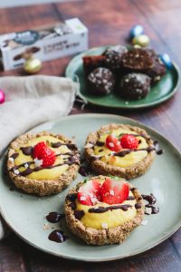 Havermout taartjes met mango- en kokosvulling